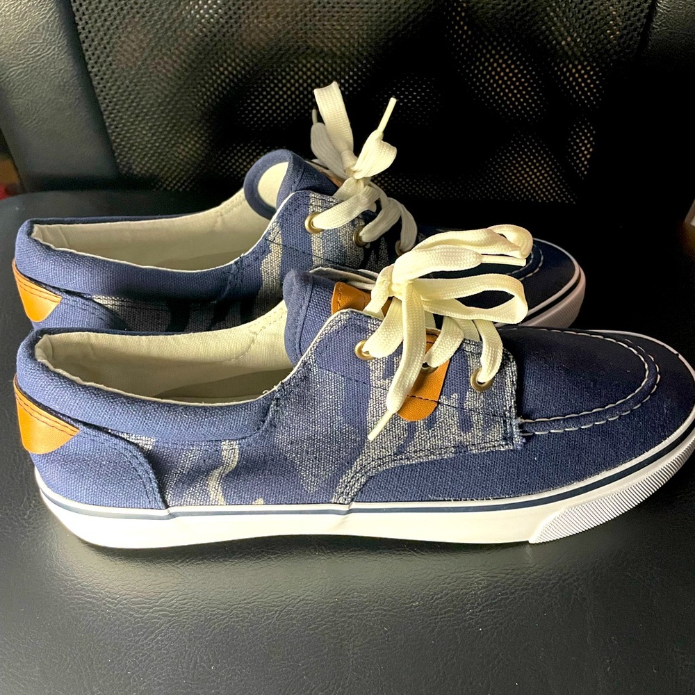 UnionBay Sneakers Men Size 9